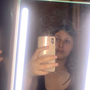 Meet your Posher, Sandy